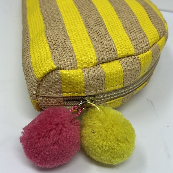 Saks Fifth Avenue Straw Yellow Half moon Zip Around Clutch Bag Pouch - Picture 4 of 5